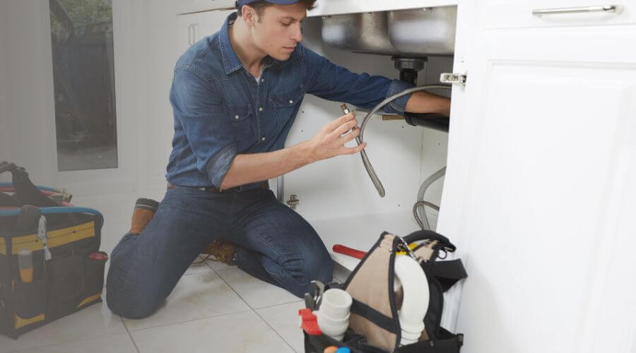Emergency Leak Repair in Combes, TX